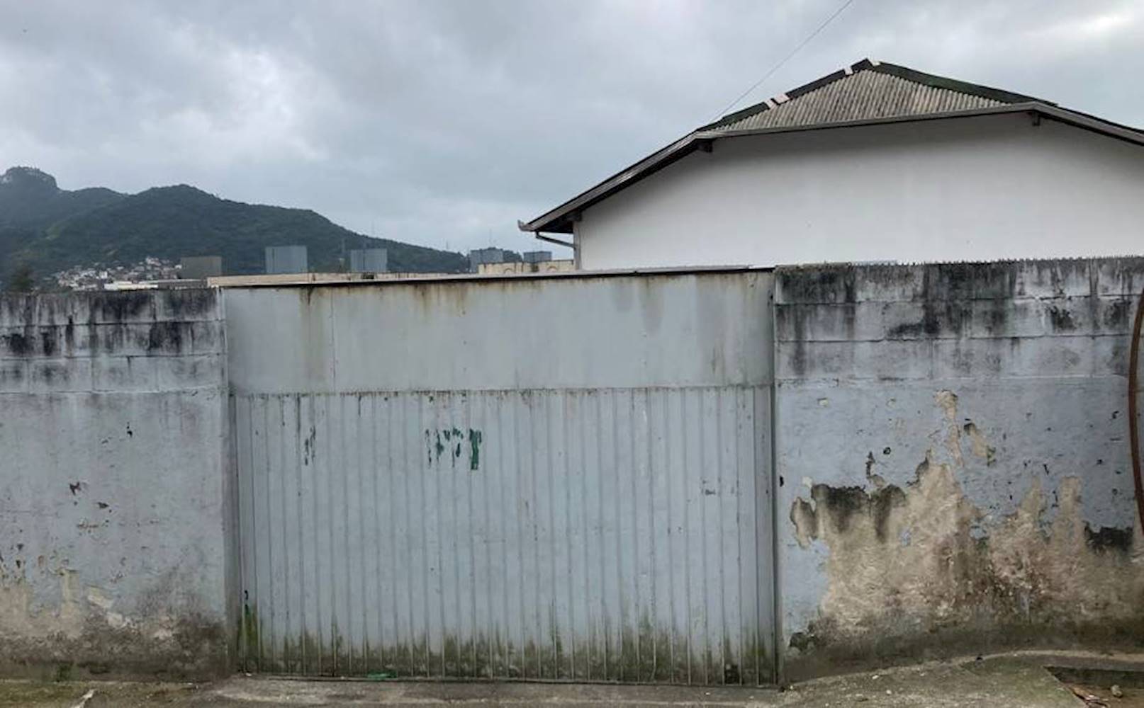 Apartamento no Bairro Universitario - Biguaçu/SC