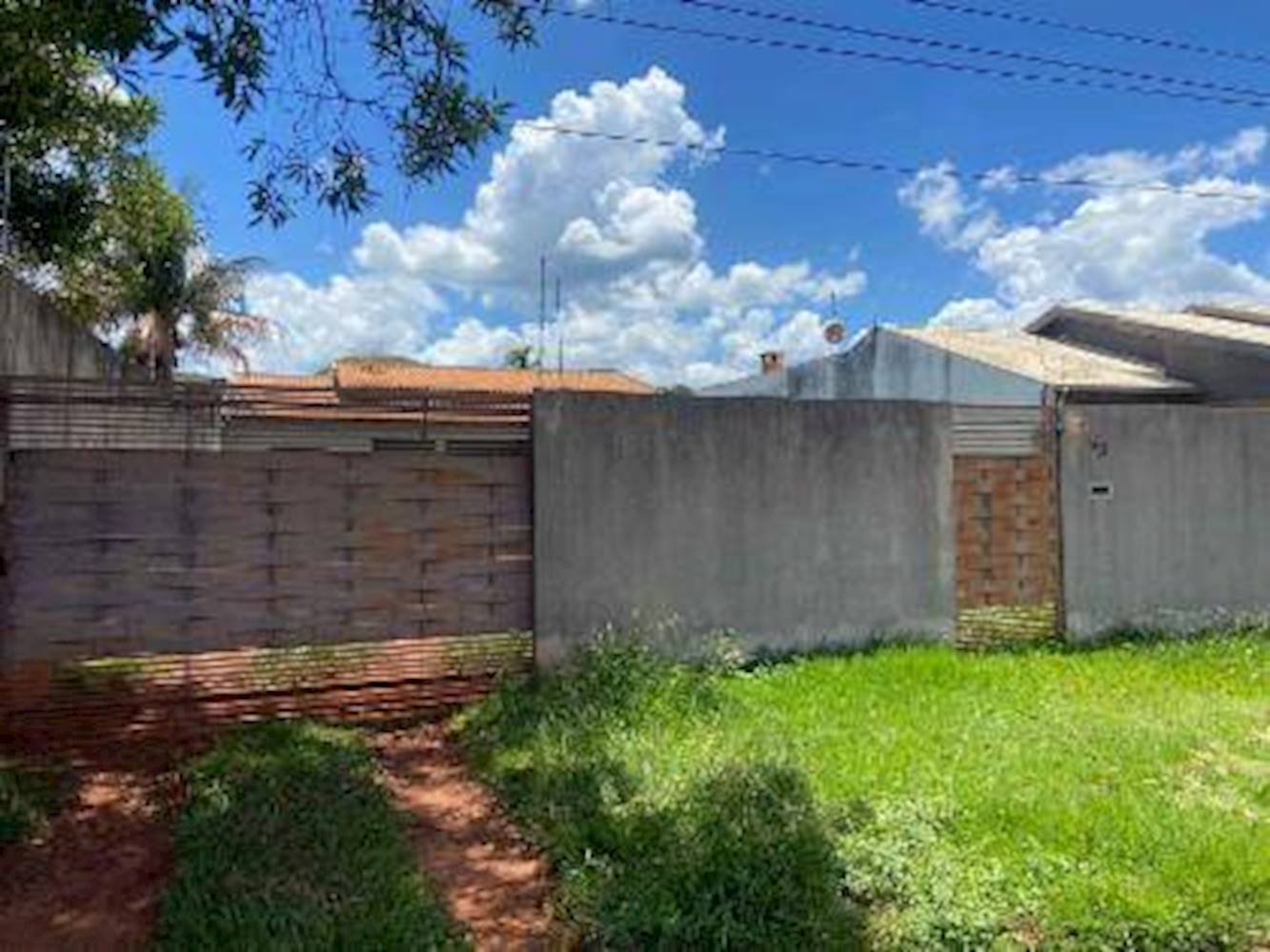 Casa no Centro - Sidrolândia/MS, localizado em Sidrolândia - MS