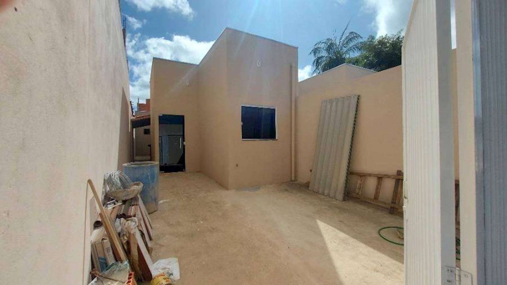 Casa em Jaragua - Montes Claros/MG, localizado em Montes Claros - MG