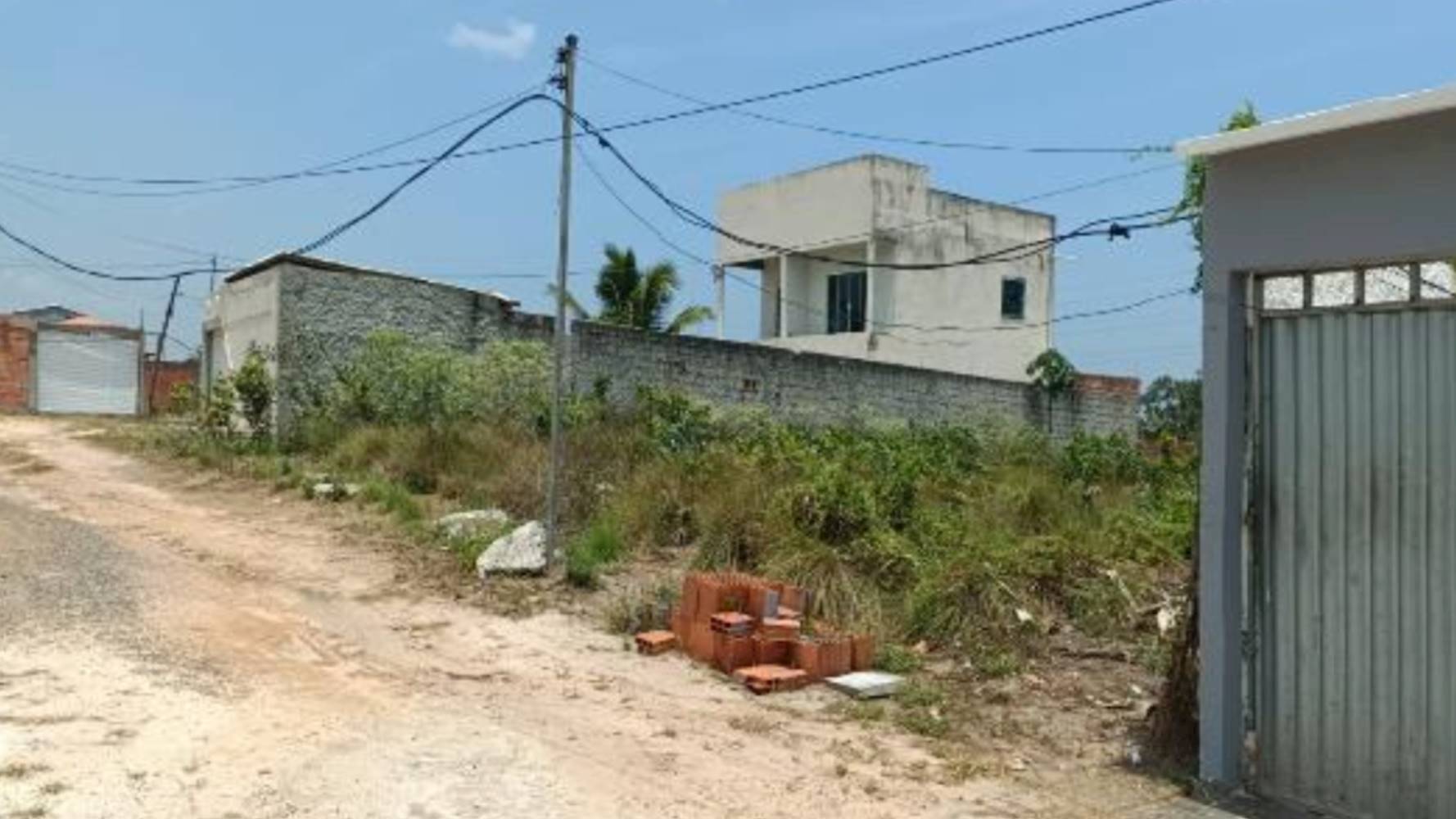 Terreno na "Fazenda Arembepe" - Camaçari/BA, localizado em Camaçari - BA