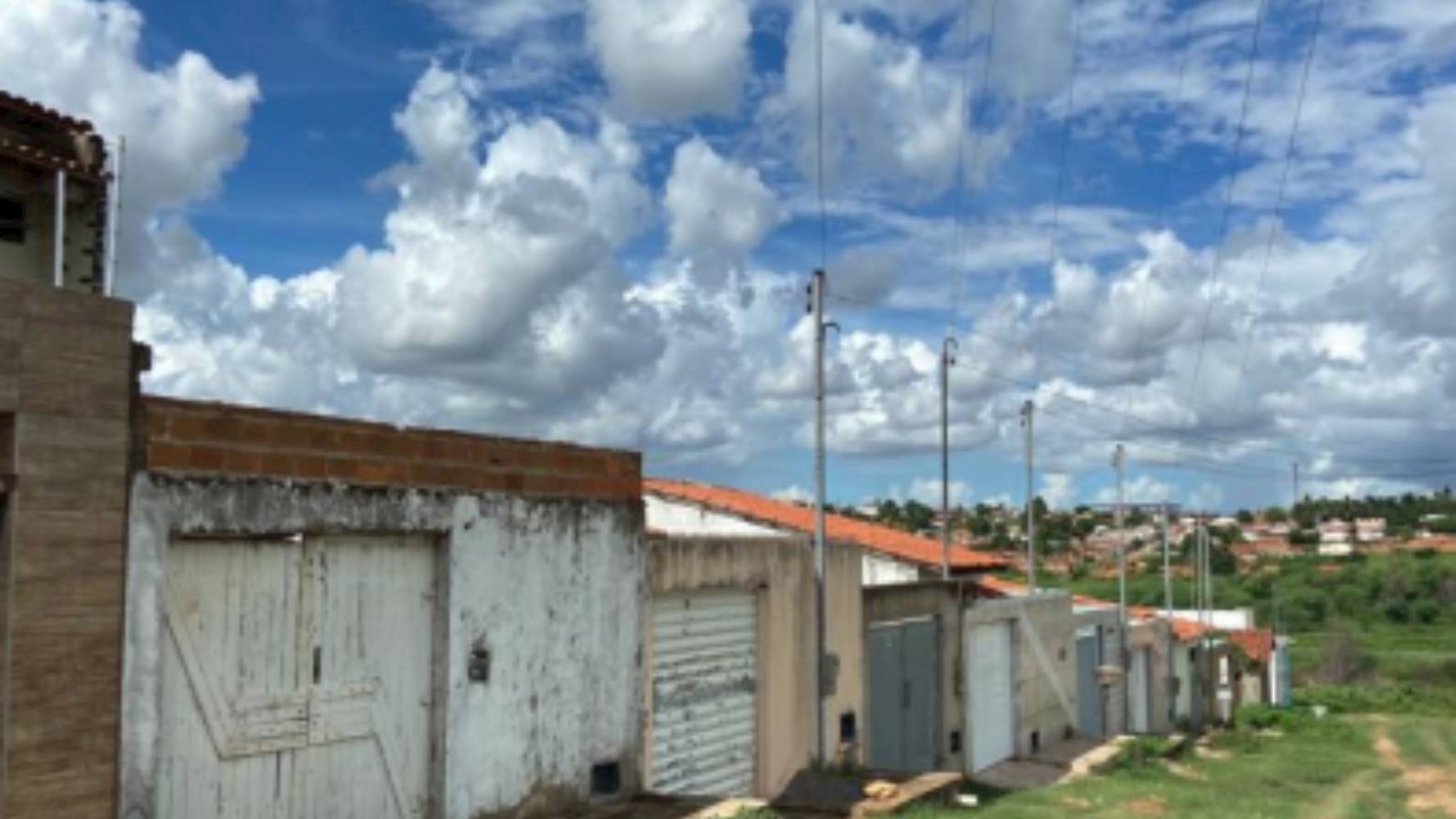 Casa na Zona Note em Ribeira do Pombal/BA, localizado em Ribeira do Pombal - BA