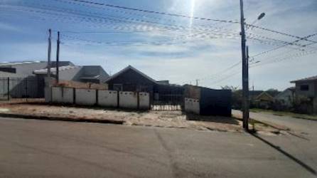 Casa em piriquitos - ponta grossa/pr
