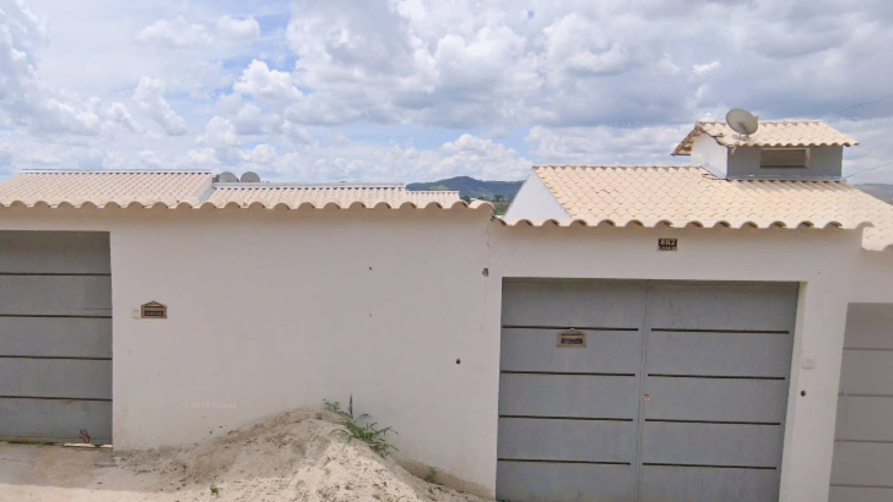 Casa em Planalto - Mateus Leme/MG, localizado em Mateus Leme - MG