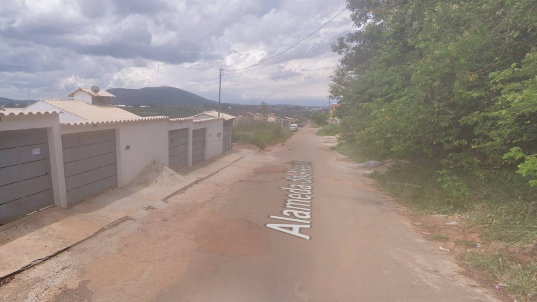 Casa em Planalto - Mateus Leme/MG, localizado em Mateus Leme - MG