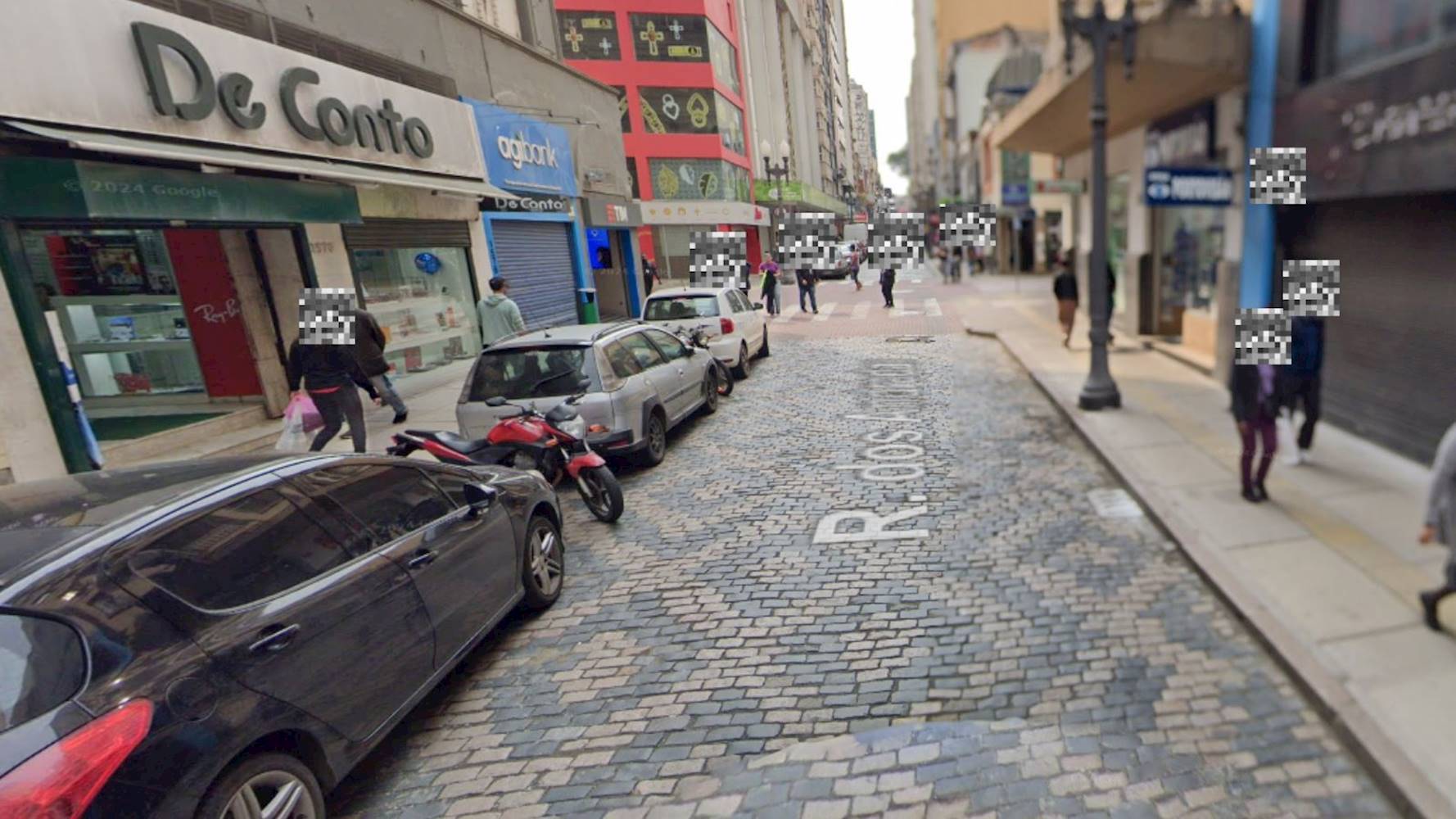 Sala Comercial na "Galeria Malcon" - Centro Histórico - Porto Alegre/RS, localizado em Porto Alegre - RS