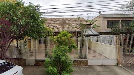 Casa no bairro caonze - nova iguaçu/rj