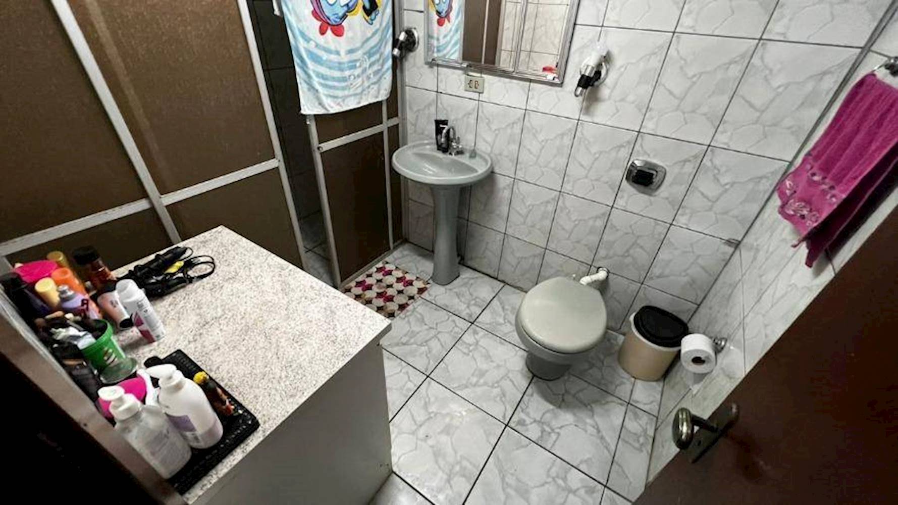 Casa na Santa Fé em Caxias do Sul/RS, localizado em Caxias do Sul - RS