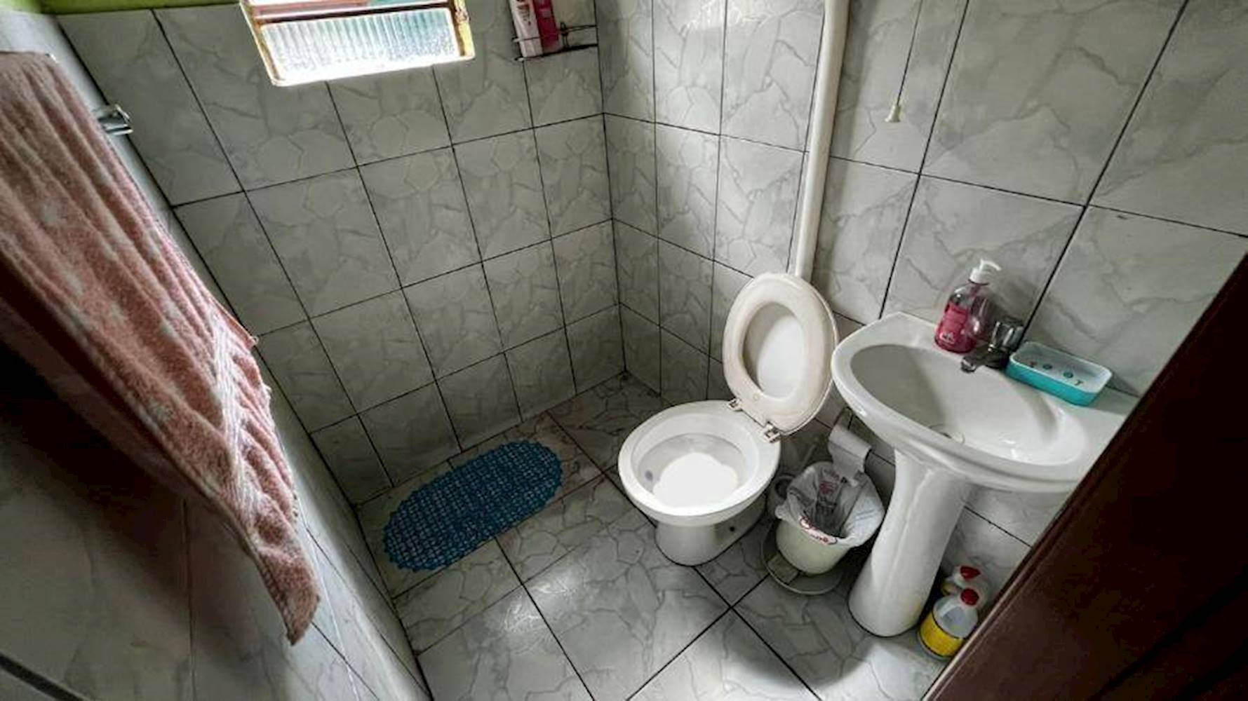 Casa na Santa Fé em Caxias do Sul/RS, localizado em Caxias do Sul - RS