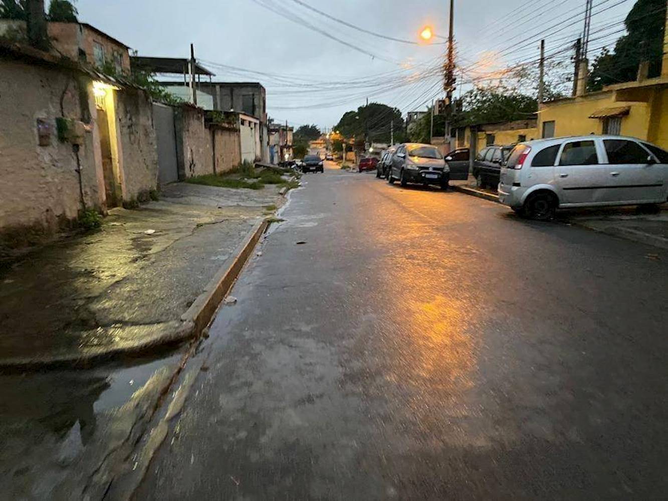Casa em Ponte Preta - Queimados/RJ, localizado em Queimados - RJ