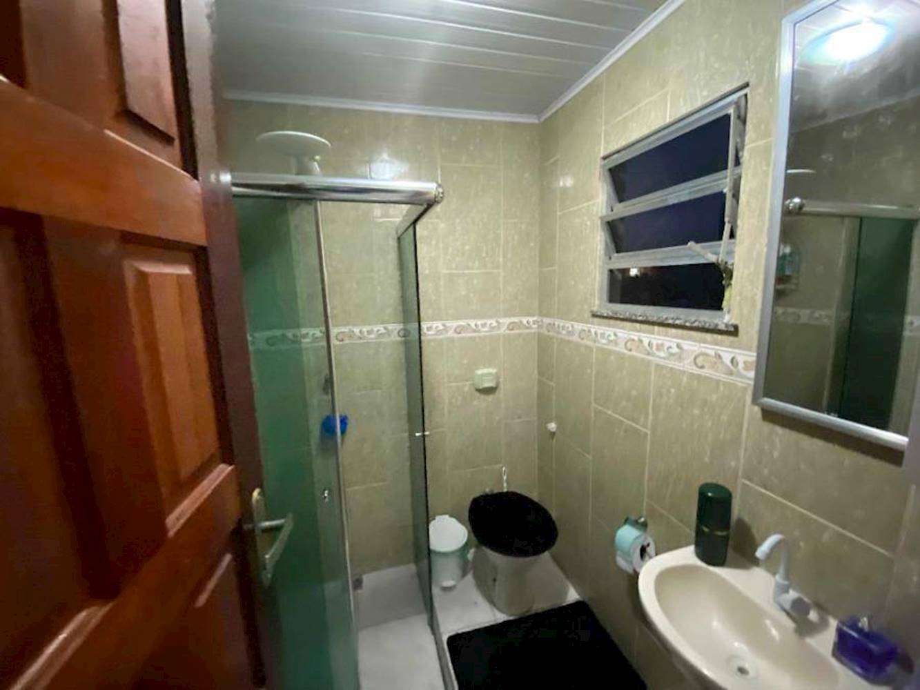Casa em Ponte Preta - Queimados/RJ, localizado em Queimados - RJ
