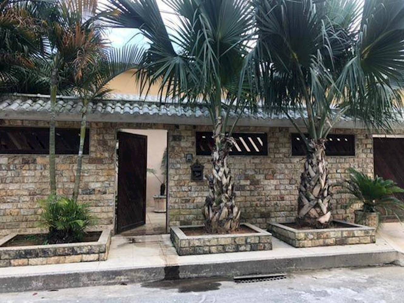 Casa na Fazenda Sobradinho (Vila Inhomirim) em Magé/RJ, localizado em Magé - RJ