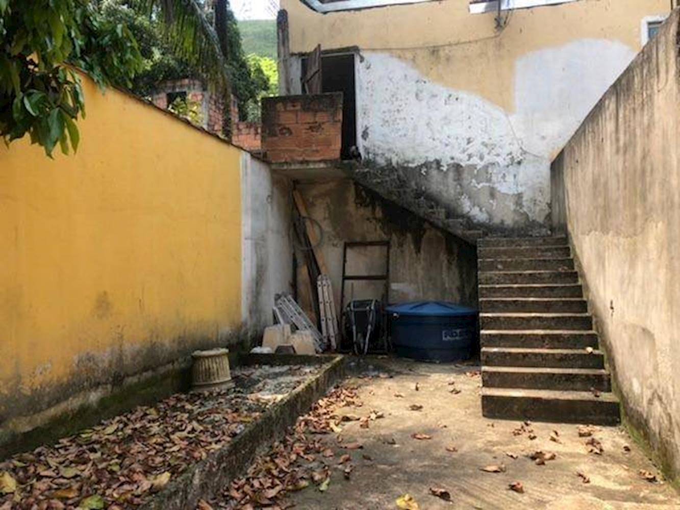 Casa na Fazenda Sobradinho (Vila Inhomirim) em Magé/RJ, localizado em Magé - RJ