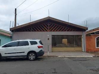 Casa no jardim nova suíça - limeira/sp