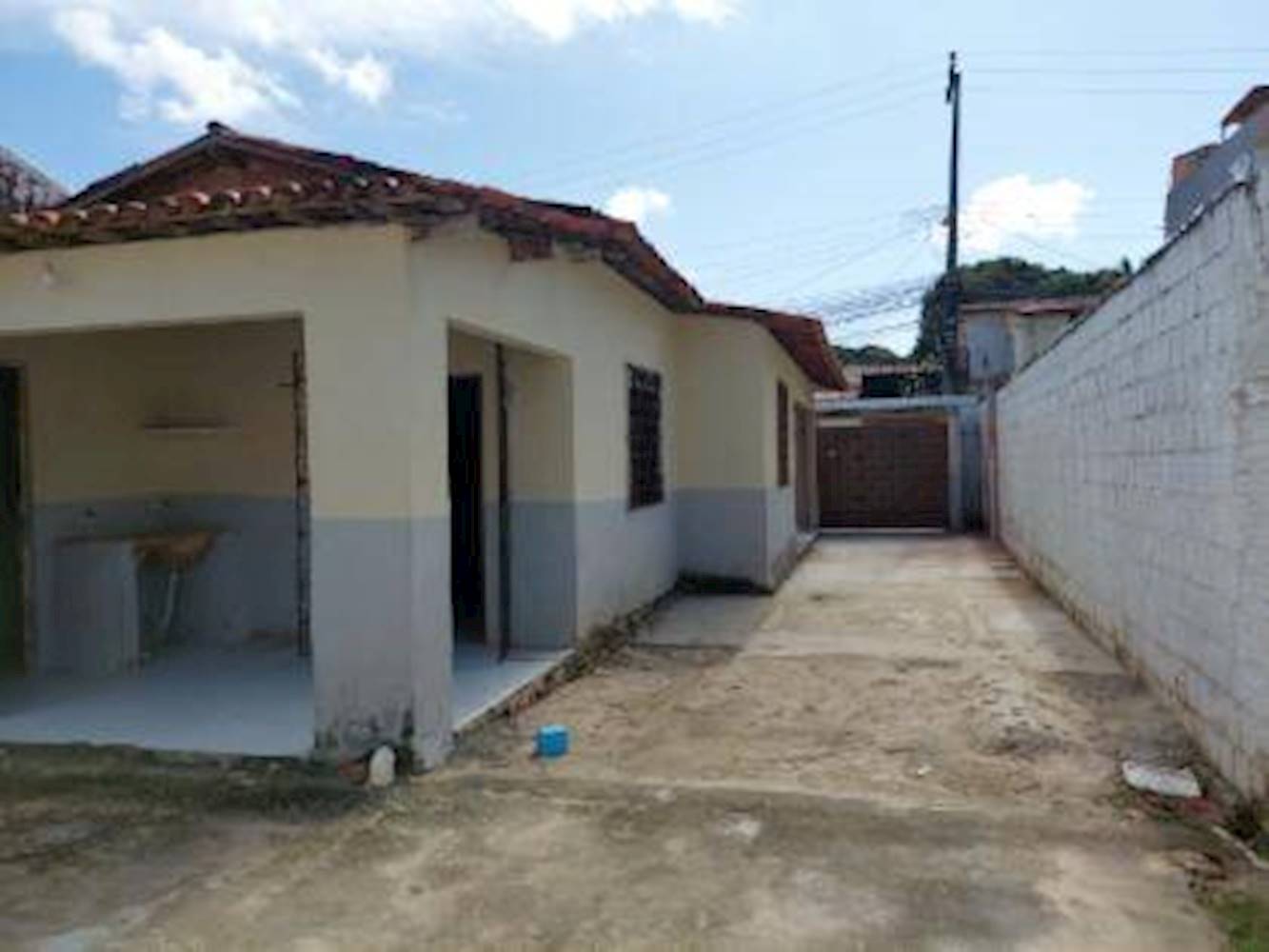 Casa em Guajeru - Fortaleza/CE, localizado em Fortaleza - CE