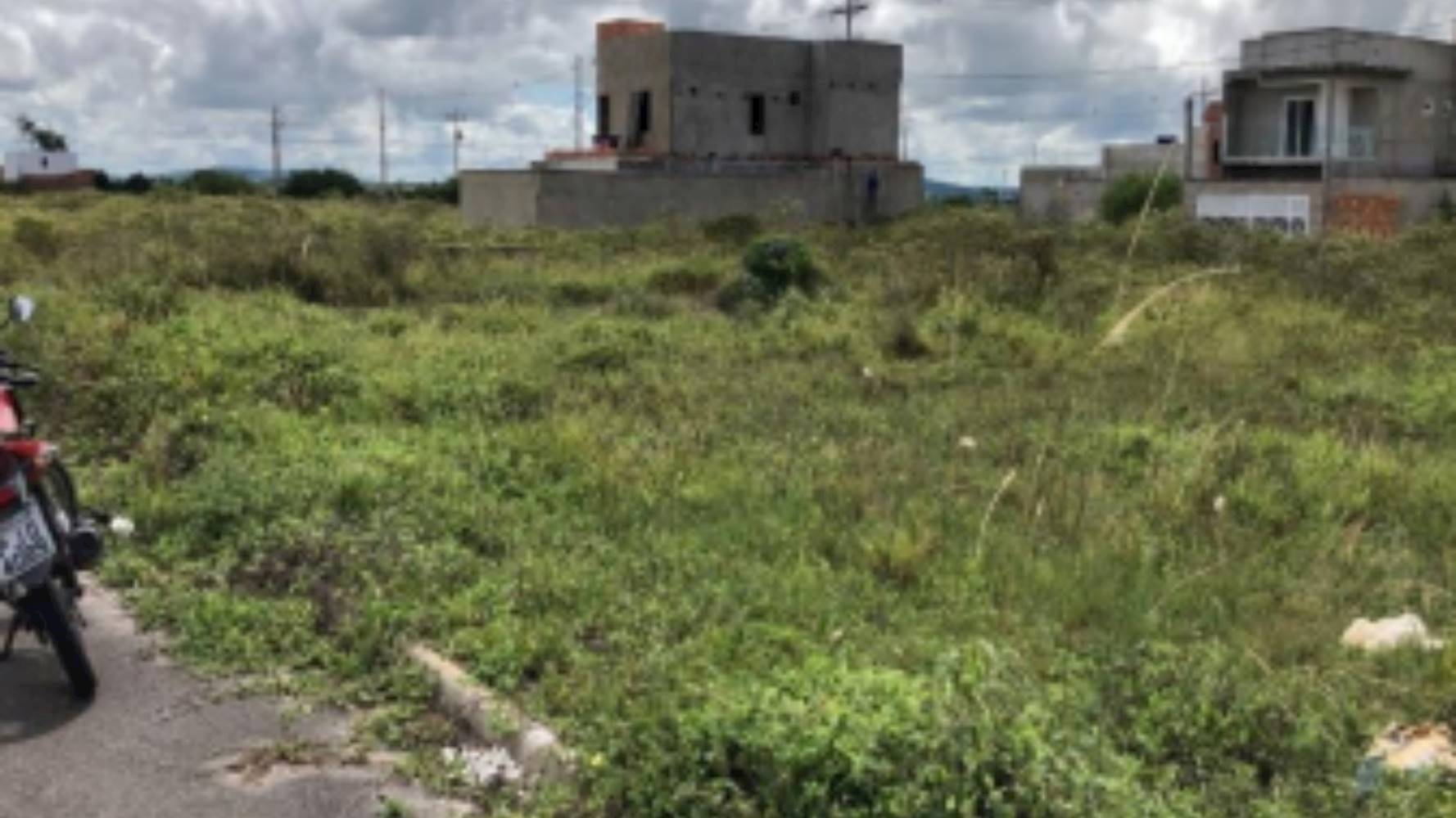Terreno no Loteamento Vivari Feira de Santana - Registro - Feira de Santana/BA, localizado em Feira de Santana - BA