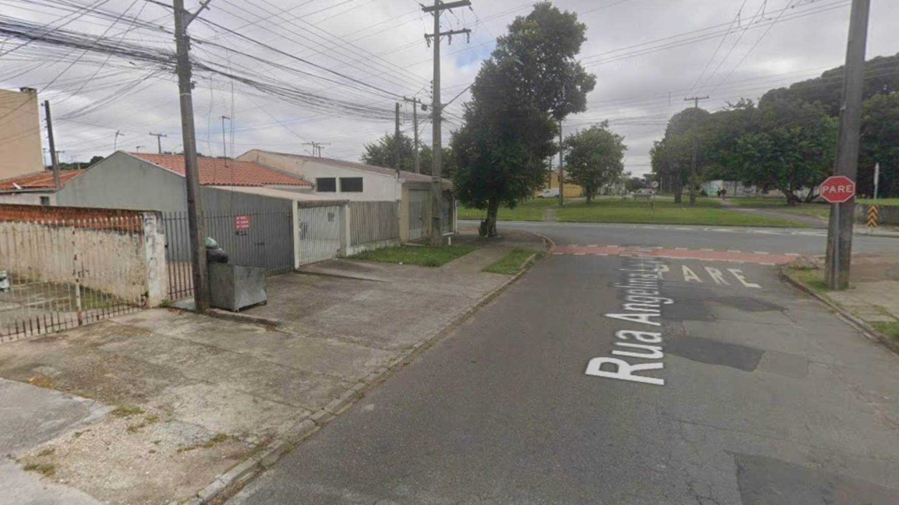 Casa no Residencial Pasini II - Curitiba/PR, localizado em Curitiba - PR