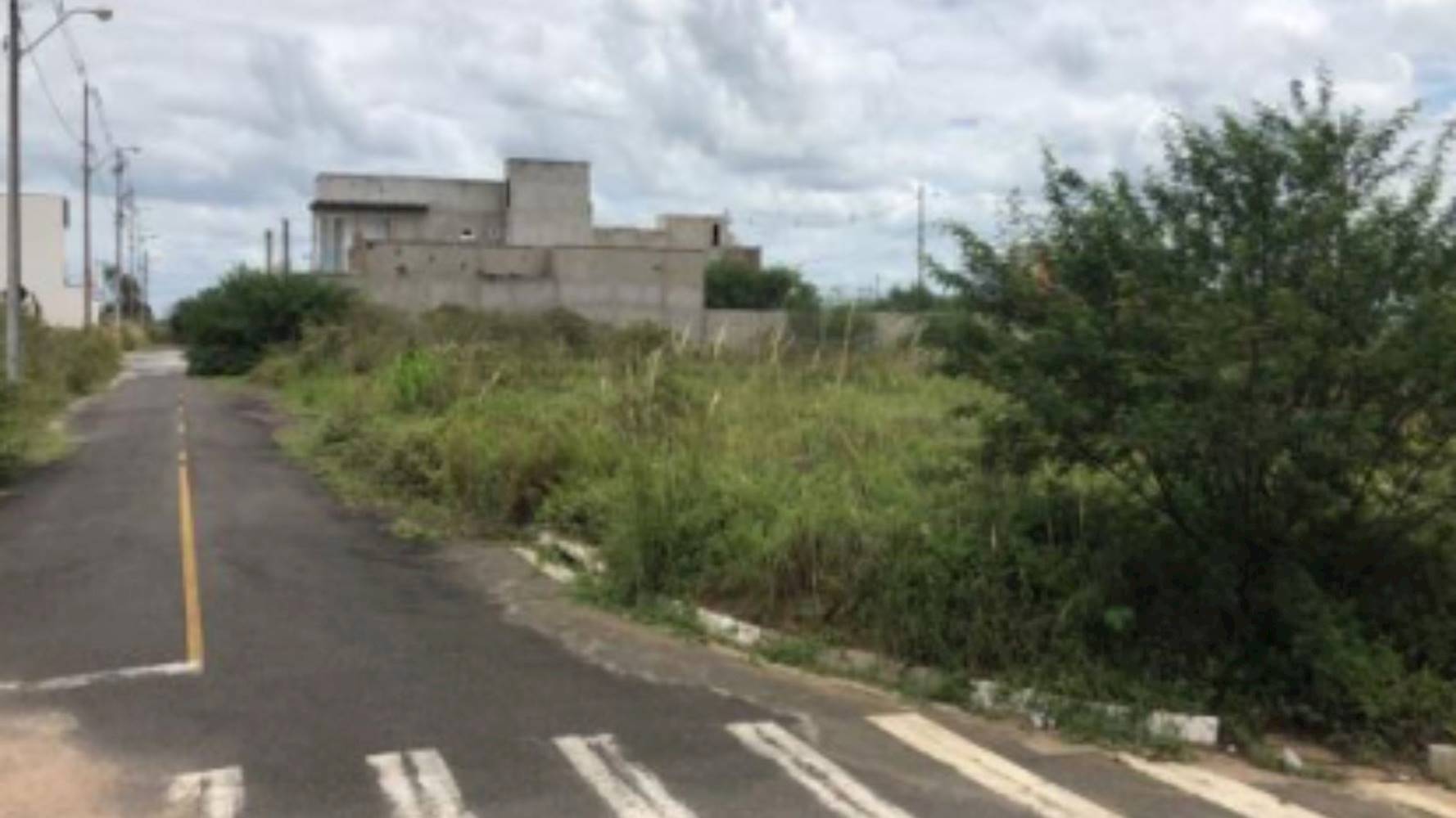 Terreno no Loteamento Vivari Feira de Santana - Registro - Feira de Santana/BA, localizado em Feira de Santana - BA