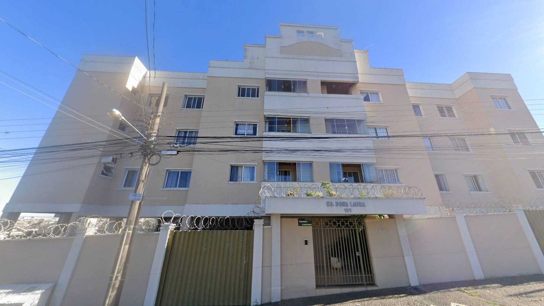 Imagem do imóvel Apartamento no "Condomínio Edifício Dona Laura" - Jardim Carvalho - Ponta Grossa/PR