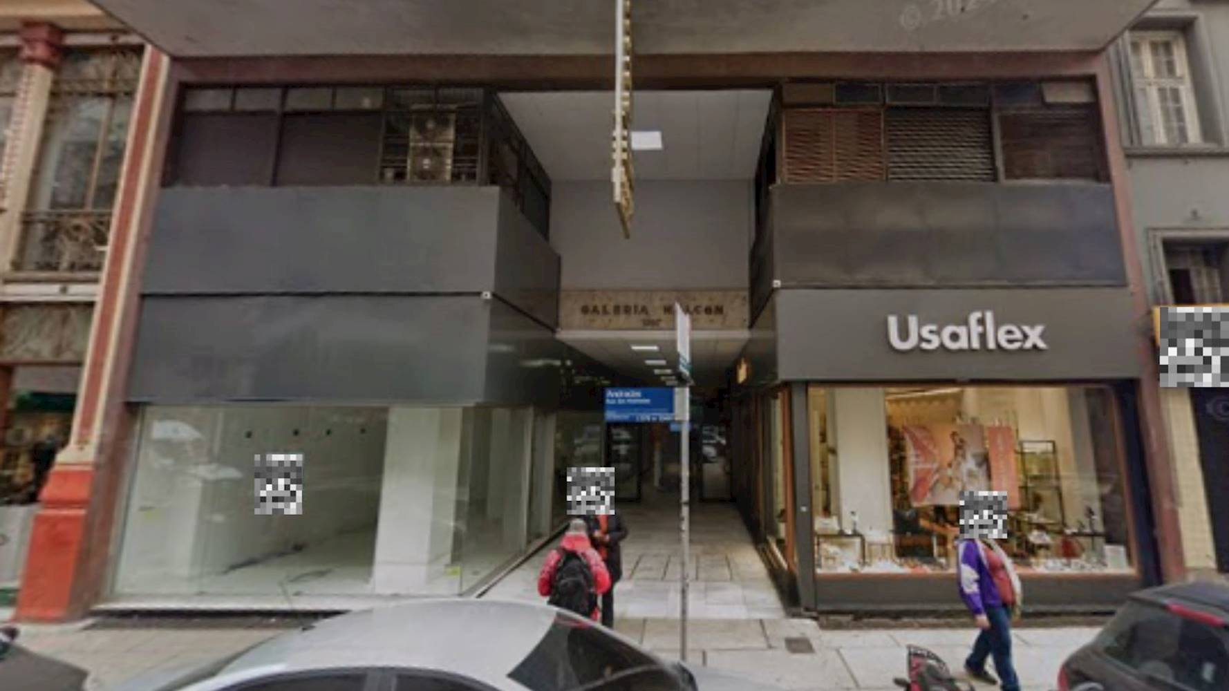 Sala Comercial na "Galeria Malcon" - Centro Histórico - Porto Alegre/RS, localizado em Porto Alegre - RS