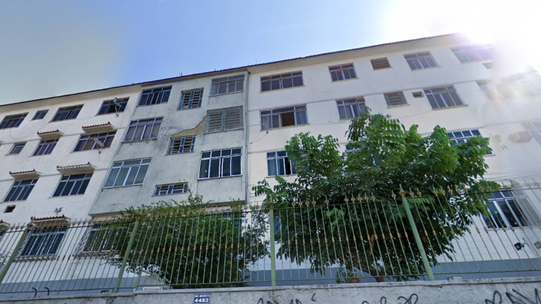 Imagem do imóvel Apartamento no " Condomínio Edifício Bandeirantes" - Parada de Lucas - Rio de Janeiro/RJ