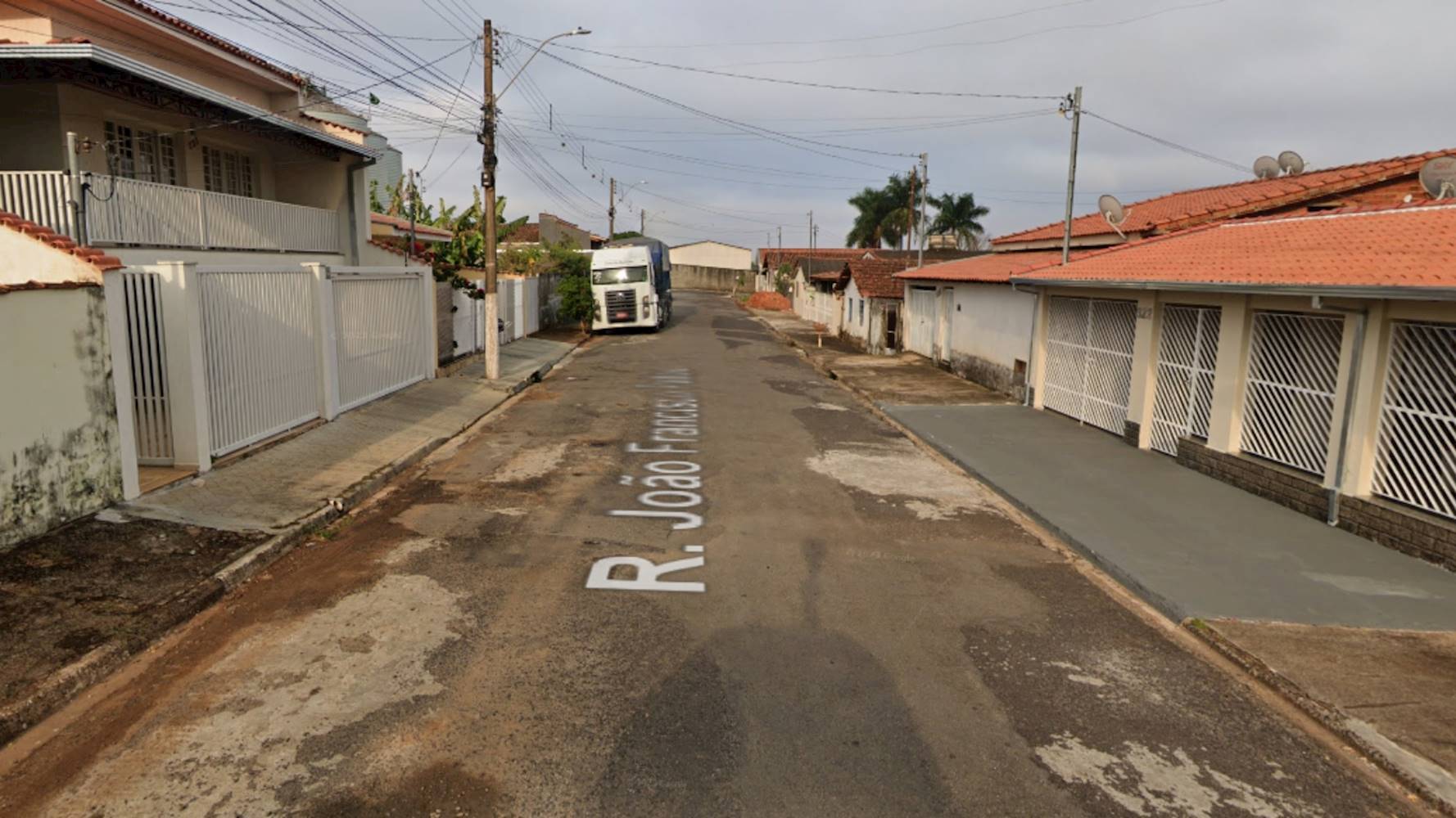Casa no Jardim Regulador - Guaxupé/MG, localizado em Guaxupé - MG