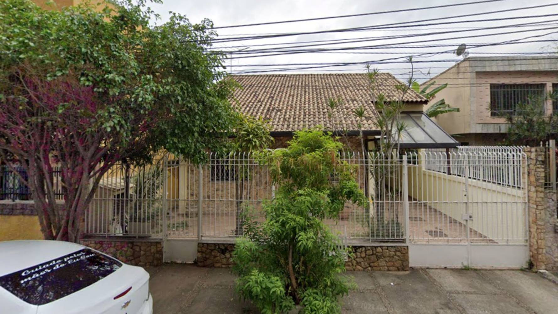 Casa no Bairro Caonze - Nova Iguaçu/RJ, localizado em Nova Iguaçu - RJ
