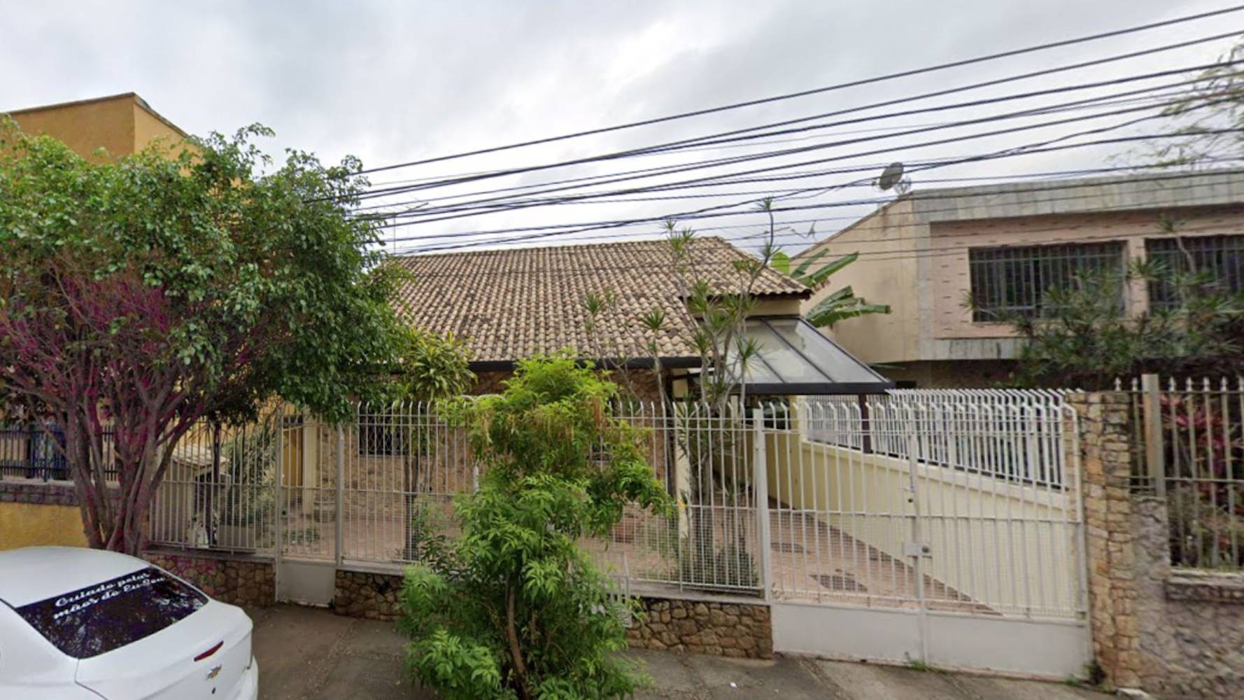 Casa no Bairro Caonze - Nova Iguaçu/RJ, localizado em Nova Iguaçu - RJ