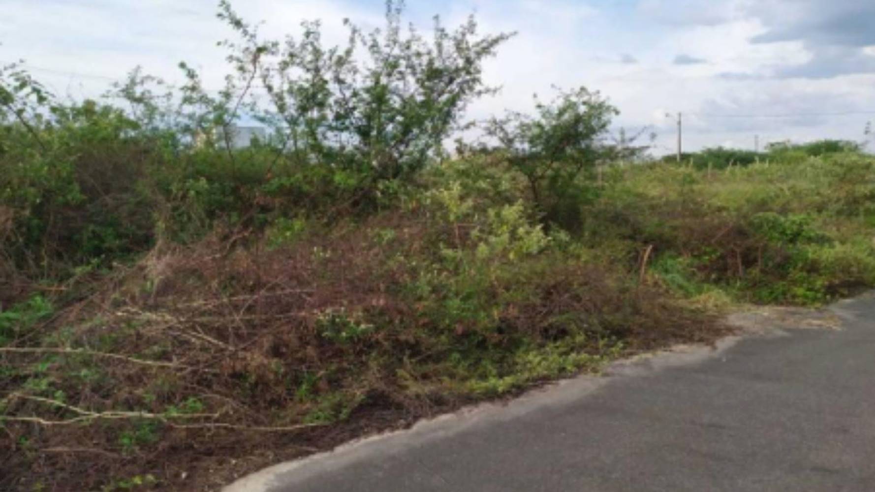 Terreno no Loteamento Vivari Feira de Santana - Registro - Feira de Santana/BA, localizado em Feira de Santana - BA
