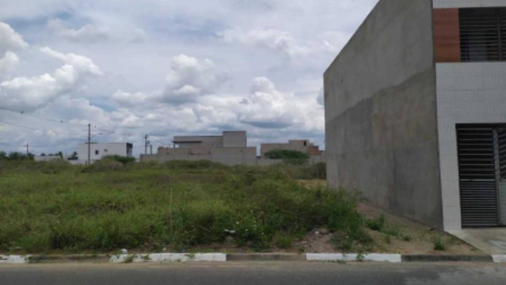 Terreno no Loteamento Vivari Feira de Santana - Registro - Feira de Santana/BA, localizado em Feira de Santana - BA