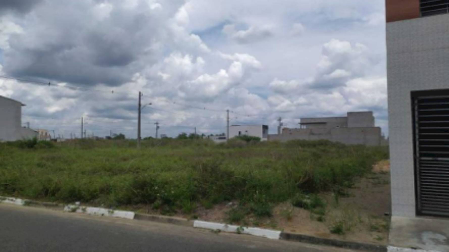 Terreno no Loteamento Vivari Feira de Santana - Registro - Feira de Santana/BA, localizado em Feira de Santana - BA
