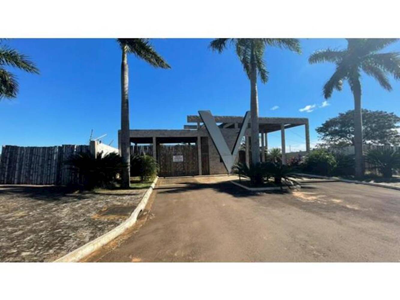 Terreno no Parque Residencial Viva - Pérola/PR, localizado em Pérola - PR