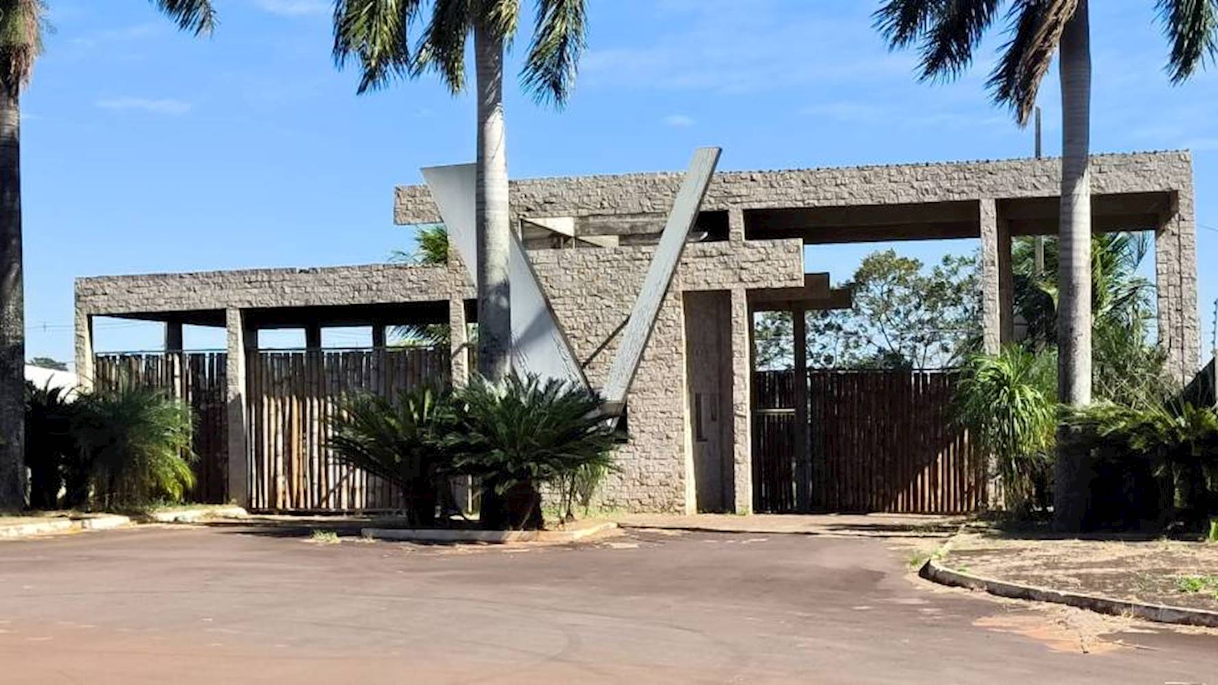 Terreno no Parque Residencial Viva - Pérola/PR, localizado em Pérola - PR