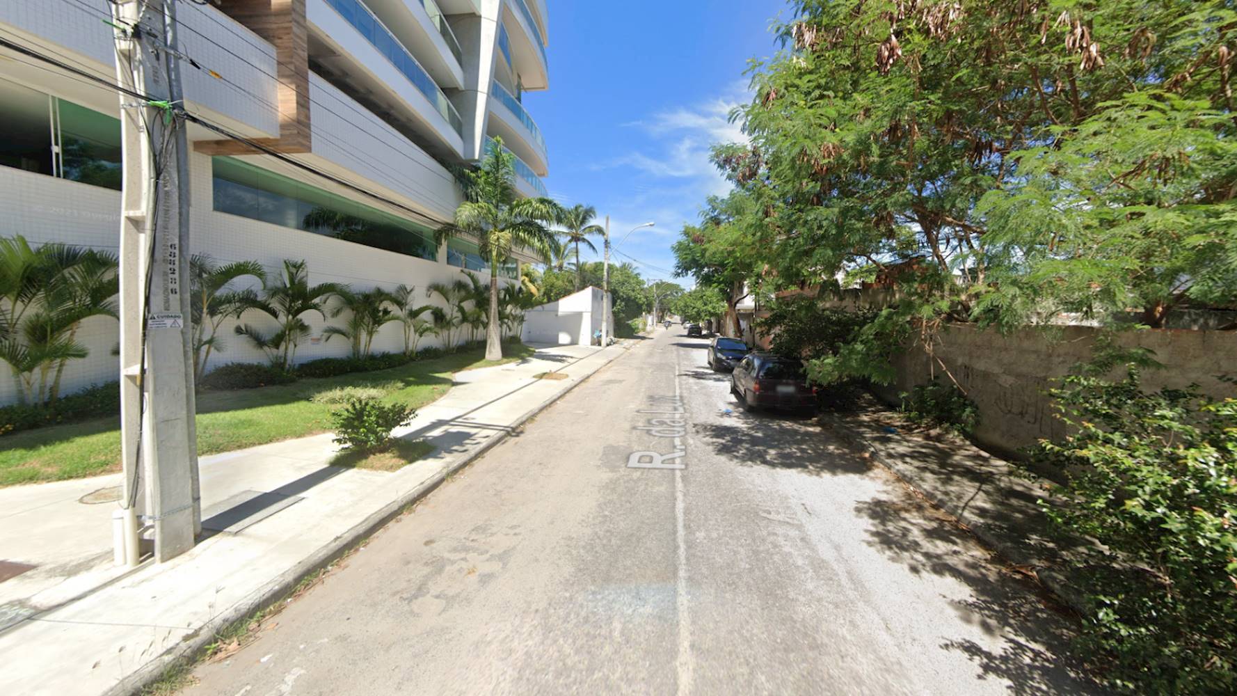 Apartamento no Edifício Dubai em Braga - Cabo Frio/RJ, localizado em Cabo Frio - RJ