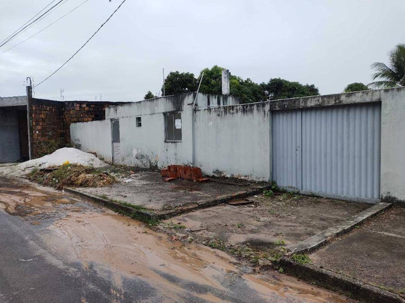 Casa no Condominio Village Parque Verde - Parque Verde I - Camaçari/BA, localizado em Camaçari - BA