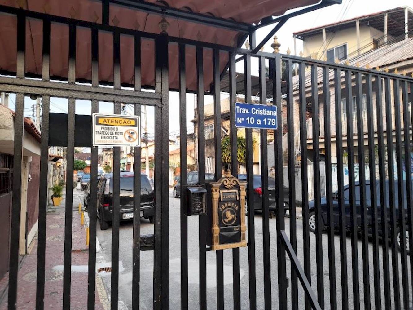 Casa na Venda da Cruz em São Gonçalo/RJ, localizado em São Gonçalo - RJ