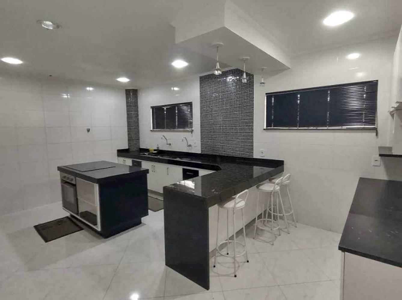 Casa no Residencial Laguna em Iguaba Pequeno - Araruama/RJ, localizado em Araruama - RJ