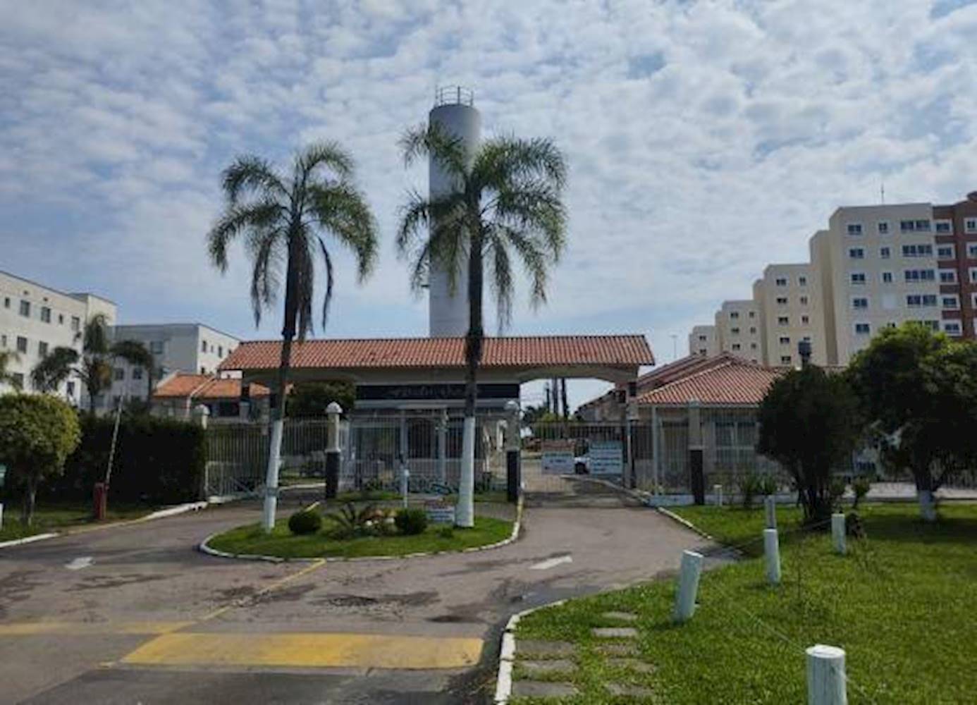 Imagem do imóvel Casa no "Cond. Horizontal Fechado Florida'S Garden" - Parque Santa Fé - Porto Alegre/RS