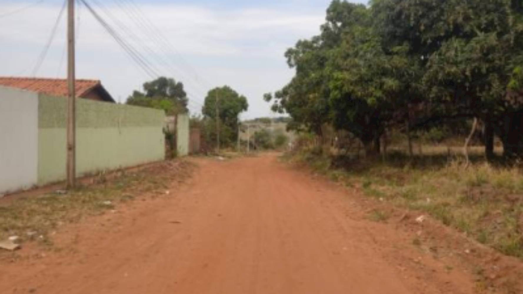 Casa no "Condomínio Residencial Parque da Barragem II" - Parque Barragem- Águas Lindas de Goiás/GO, localizado em Águas Lindas de Goiás - GO