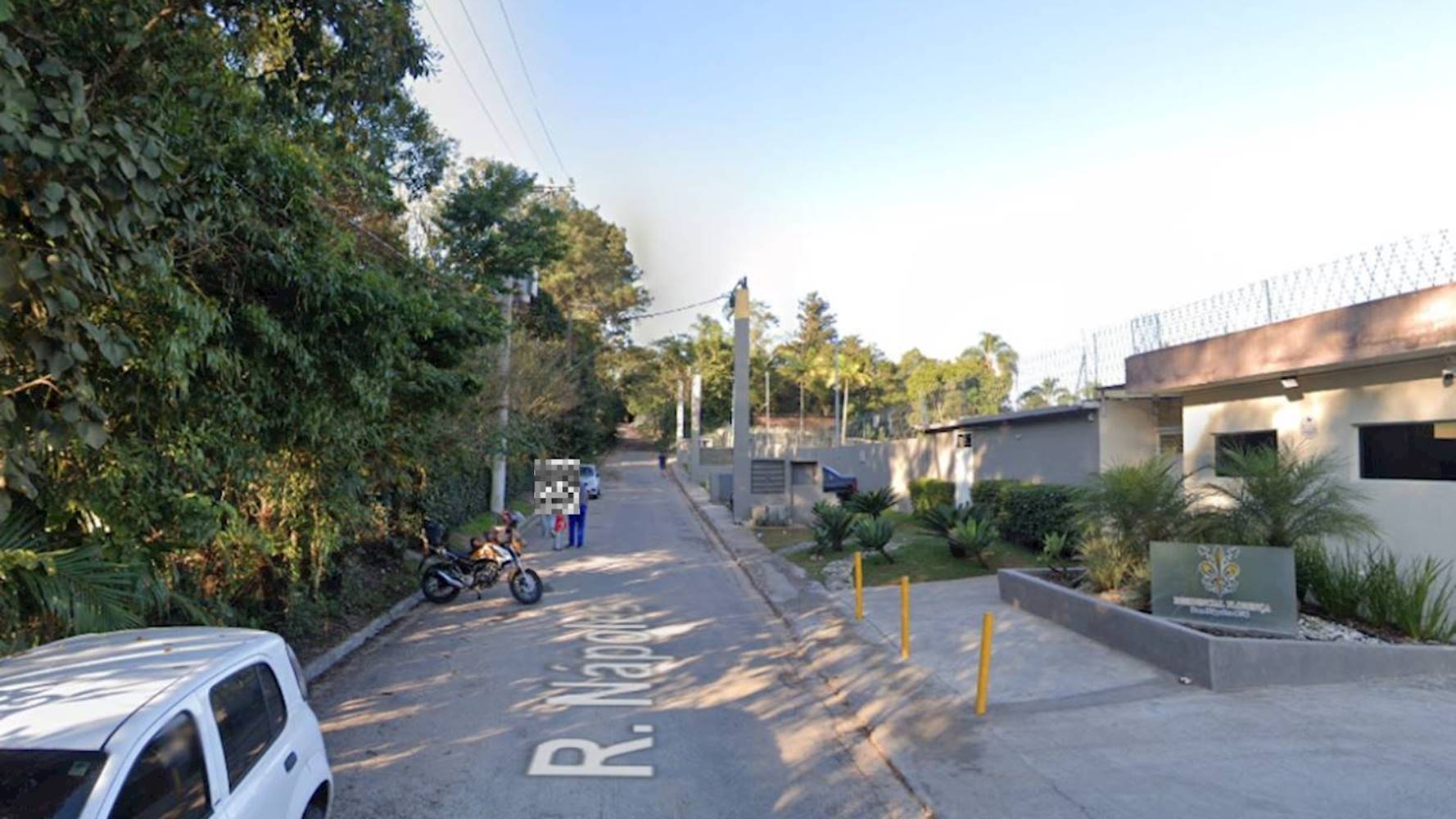 Apartamento no "Residencial Florença" em Cemucam - Cotia/SP, localizado em Cotia - SP