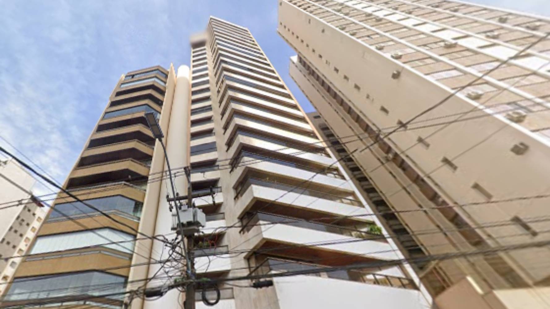 Apartamento no "Condomínio Edifício Imperatriz" - Centro - Londrina/PR, localizado em Londrina - PR