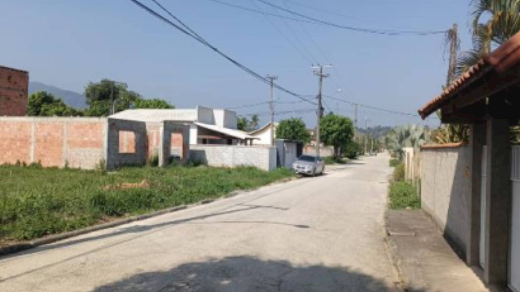 Casa no Núcleo Colonial de Papucaia - Cachoeiras de Macacu/RJ, localizado em Cachoeiras de Macacu - RJ