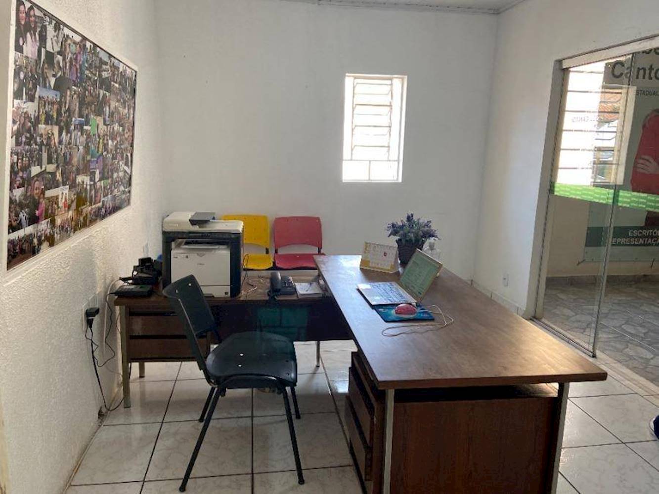 Sala Comercial no Centro de Ponta Grossa/PR, localizado em Ponta Grossa - PR