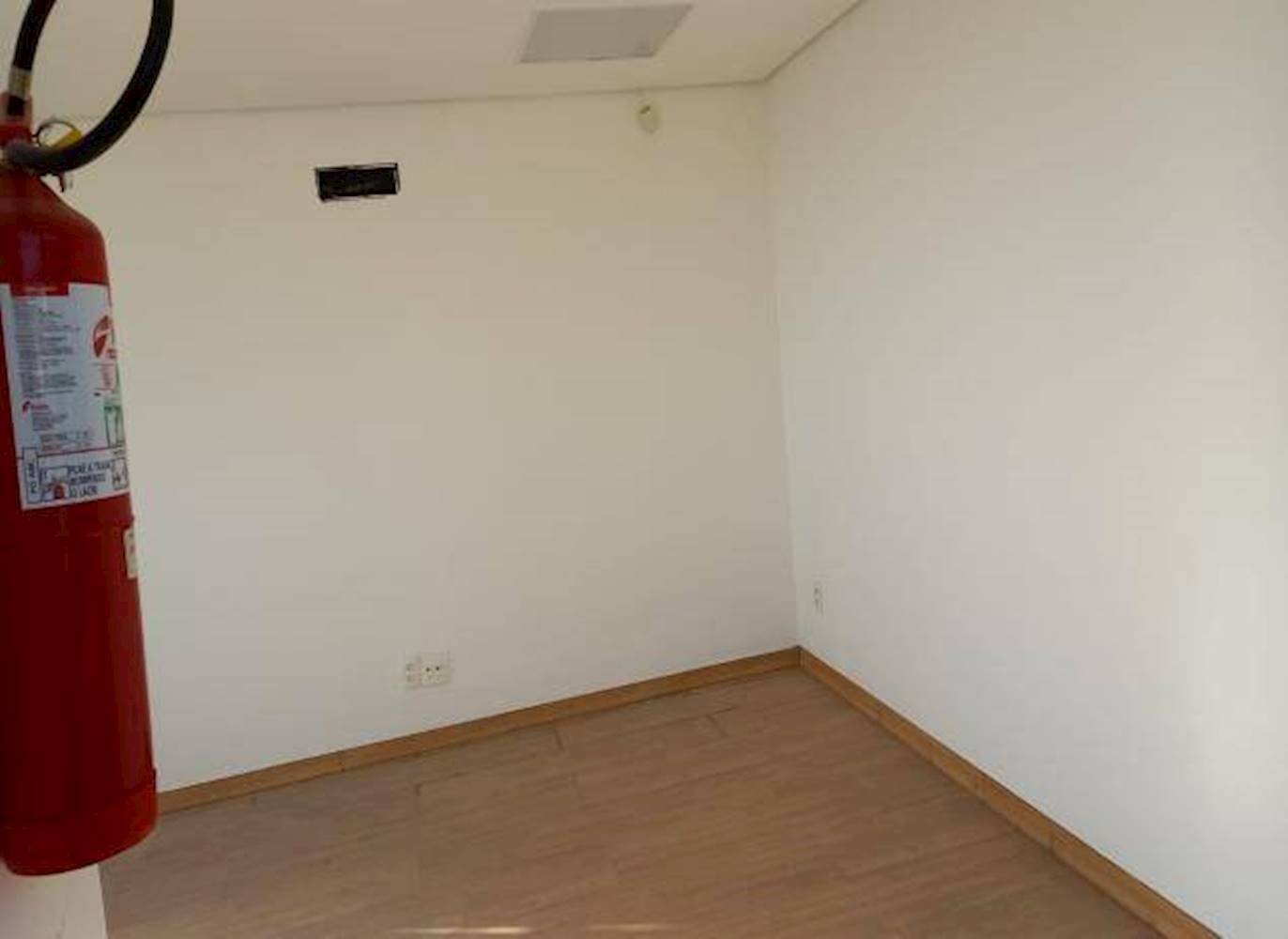 Sala Comercial em Cruzeiro - Belo Horizonte/MG, localizado em Belo Horizonte - MG