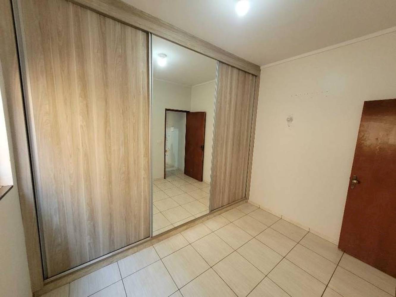 Casa no Parque Residencial Isaura em Santa Helena de Goiás/GO, localizado em Santa Helena de Goiás - GO