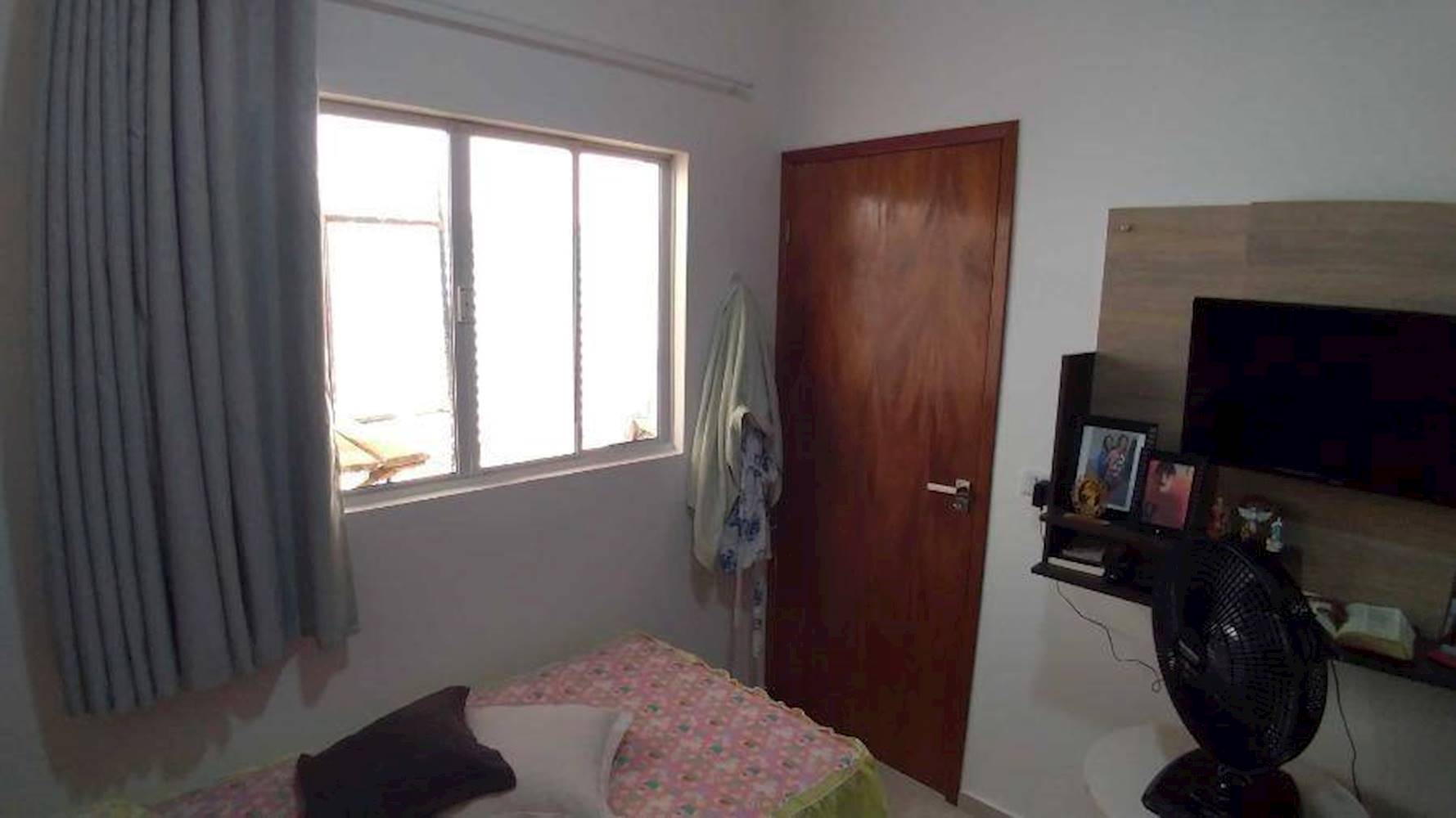 Casa em Riacho do Meio - São José do Egito/PE, localizado em São José do Egito - PE
