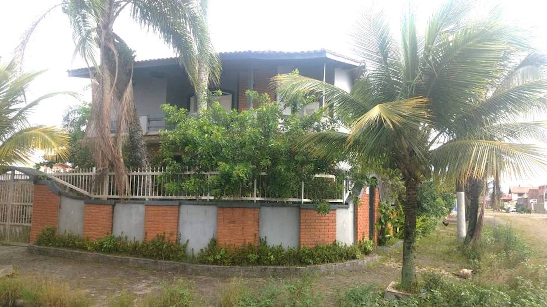 Casa no Parque Balneário Oásis em Peruíbe/SP, localizado em Peruíbe - SP