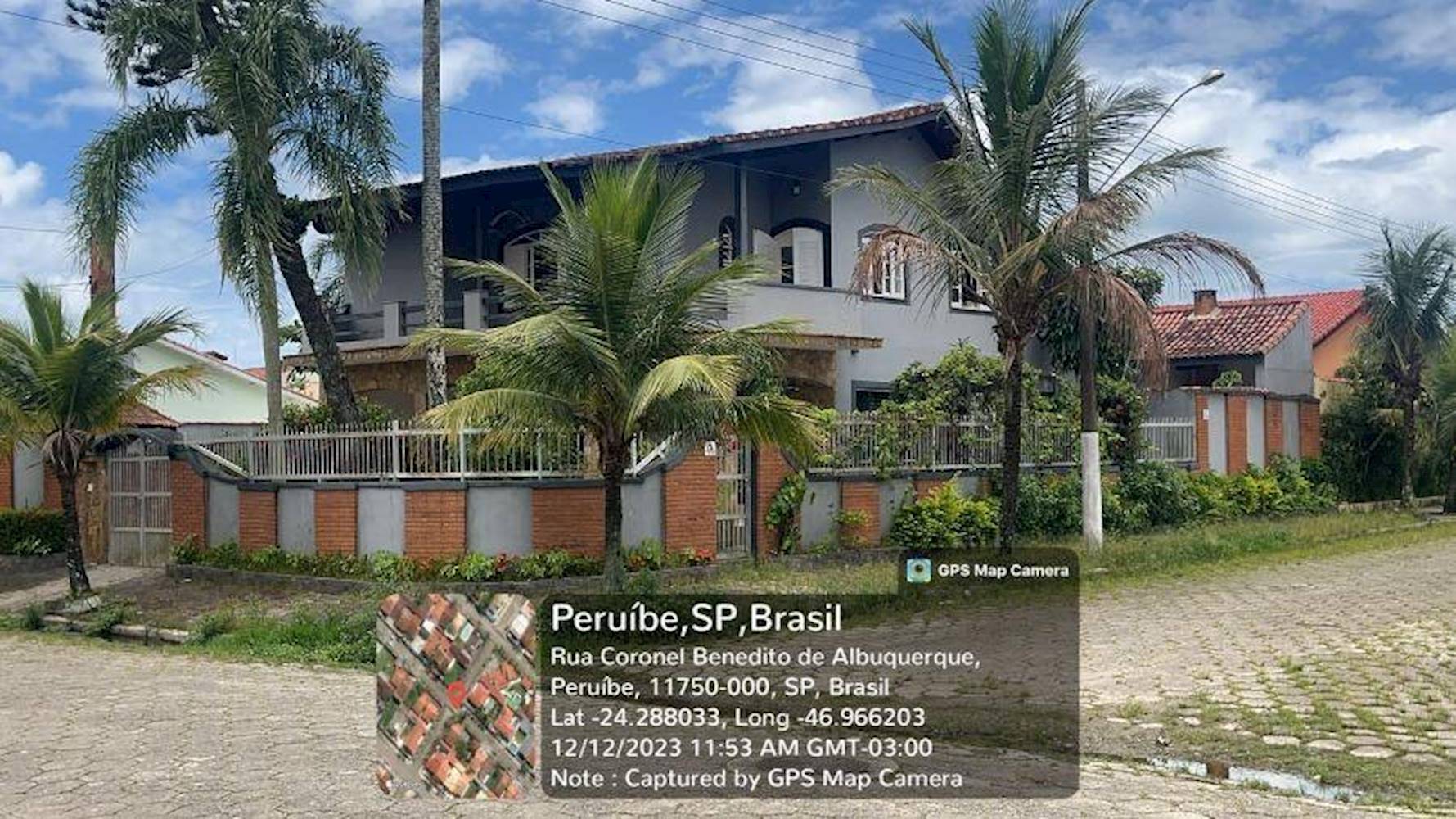 Casa no Parque Balneário Oásis em Peruíbe/SP, localizado em Peruíbe - SP