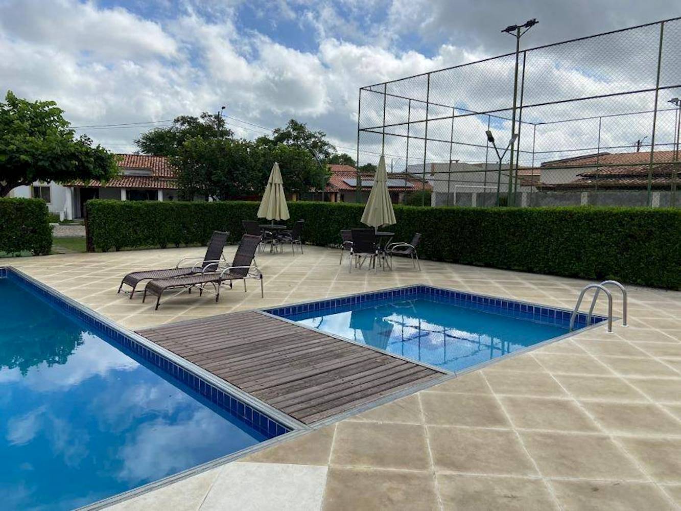 Casa de Condomínio em Conceição - Feira de Santana/BA, localizado em Feira de Santana - BA