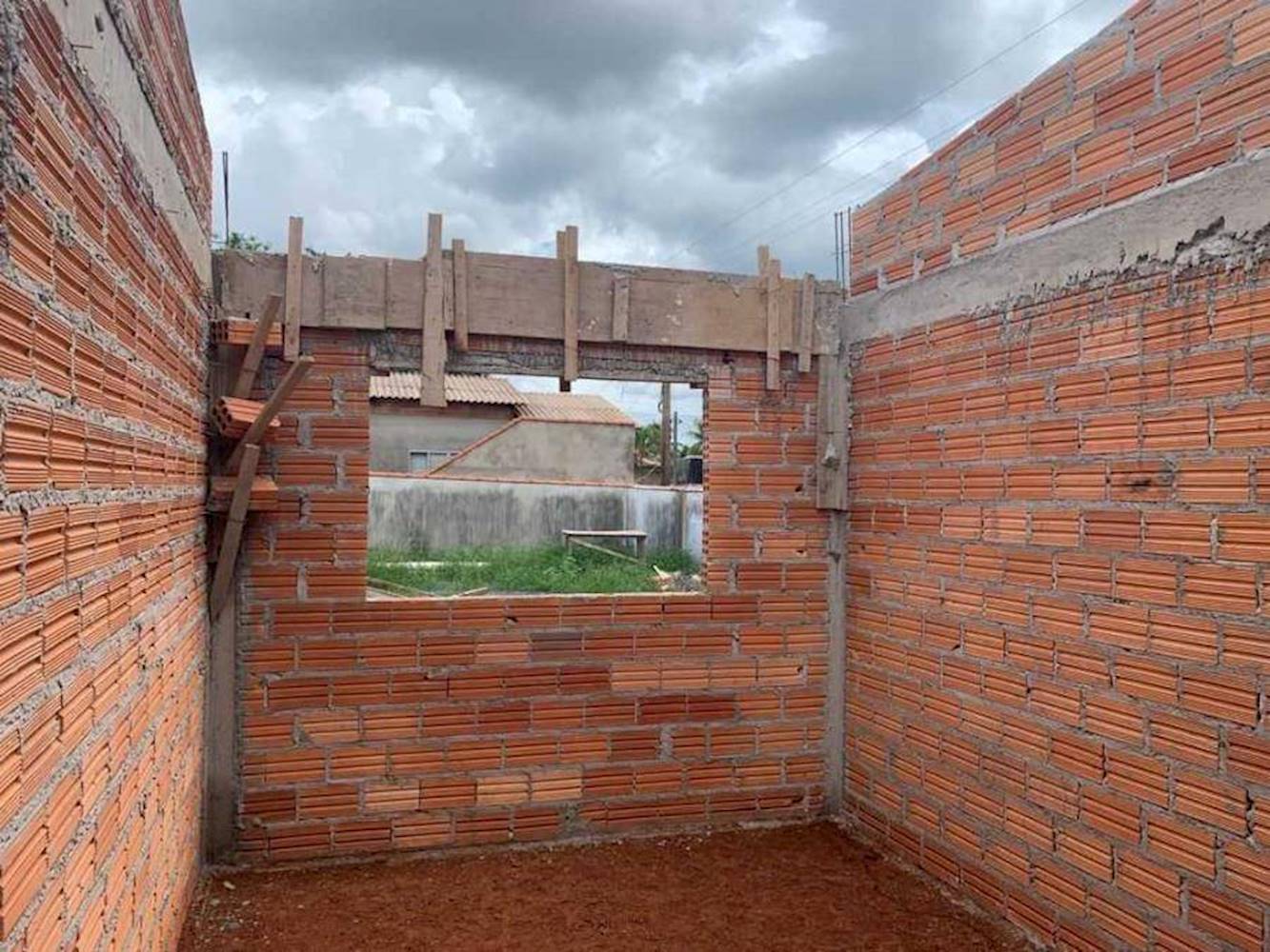 Casa na Morada do Sol em Canarana/MT, localizado em Canarana - MT