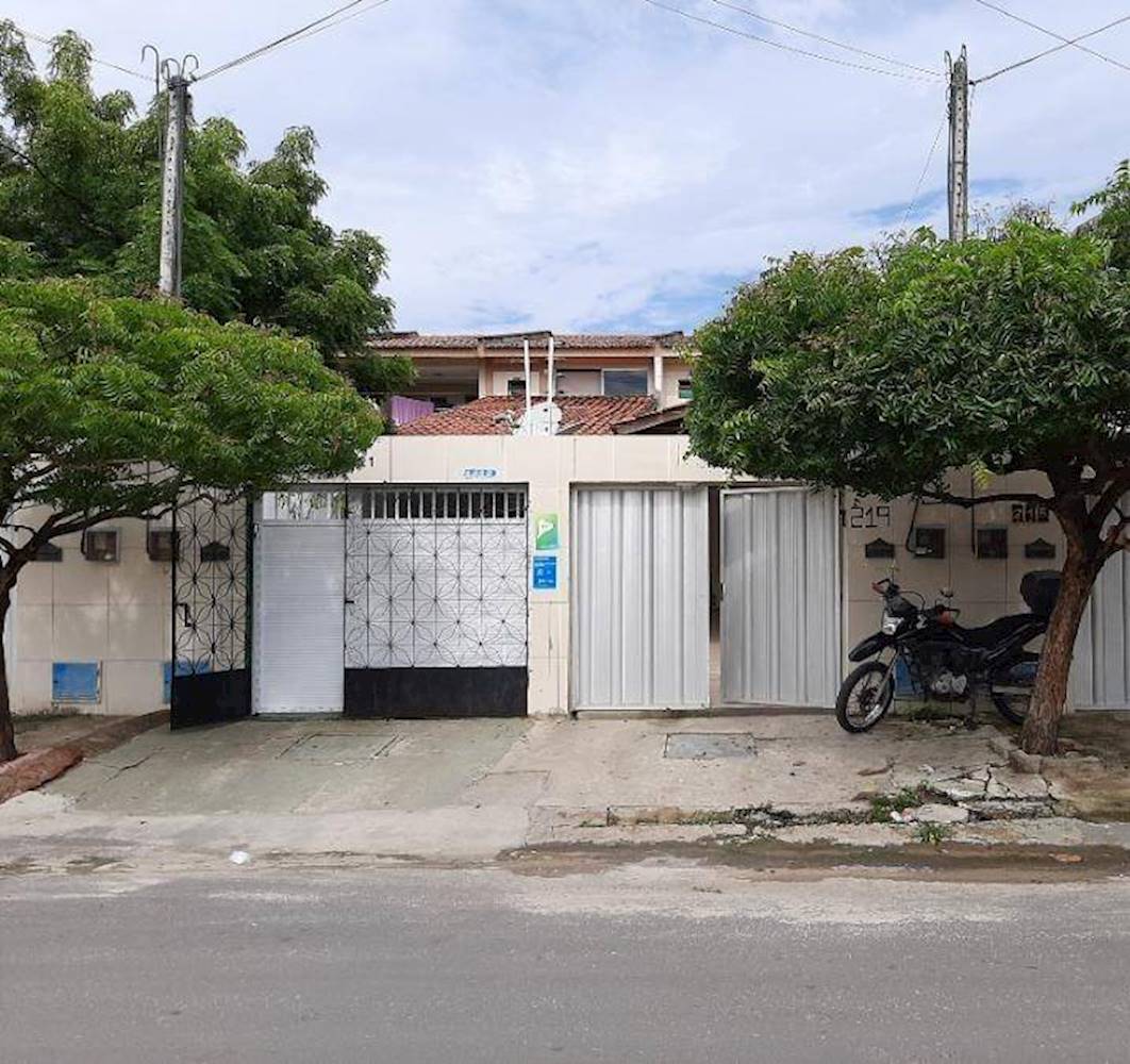Imagem do imóvel Casa na Cidade dos Funcionários em Fortaleza/CE